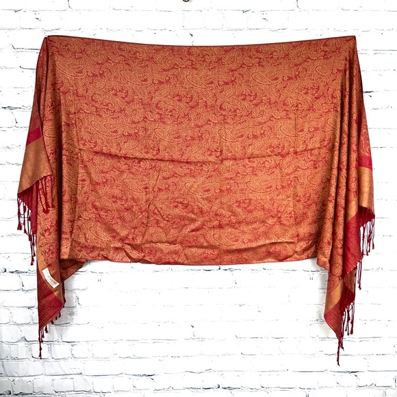 Green SOLD🚫NWOT 2-|•PASHMINA•| 1 GREEN + 1 RED/GOLD 70% Pashmina + 30 % Silk - Picture 10 of 16